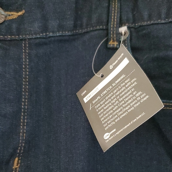 Eddie Bauer Women's Dark Blue Jeans - Picture 3 of 7